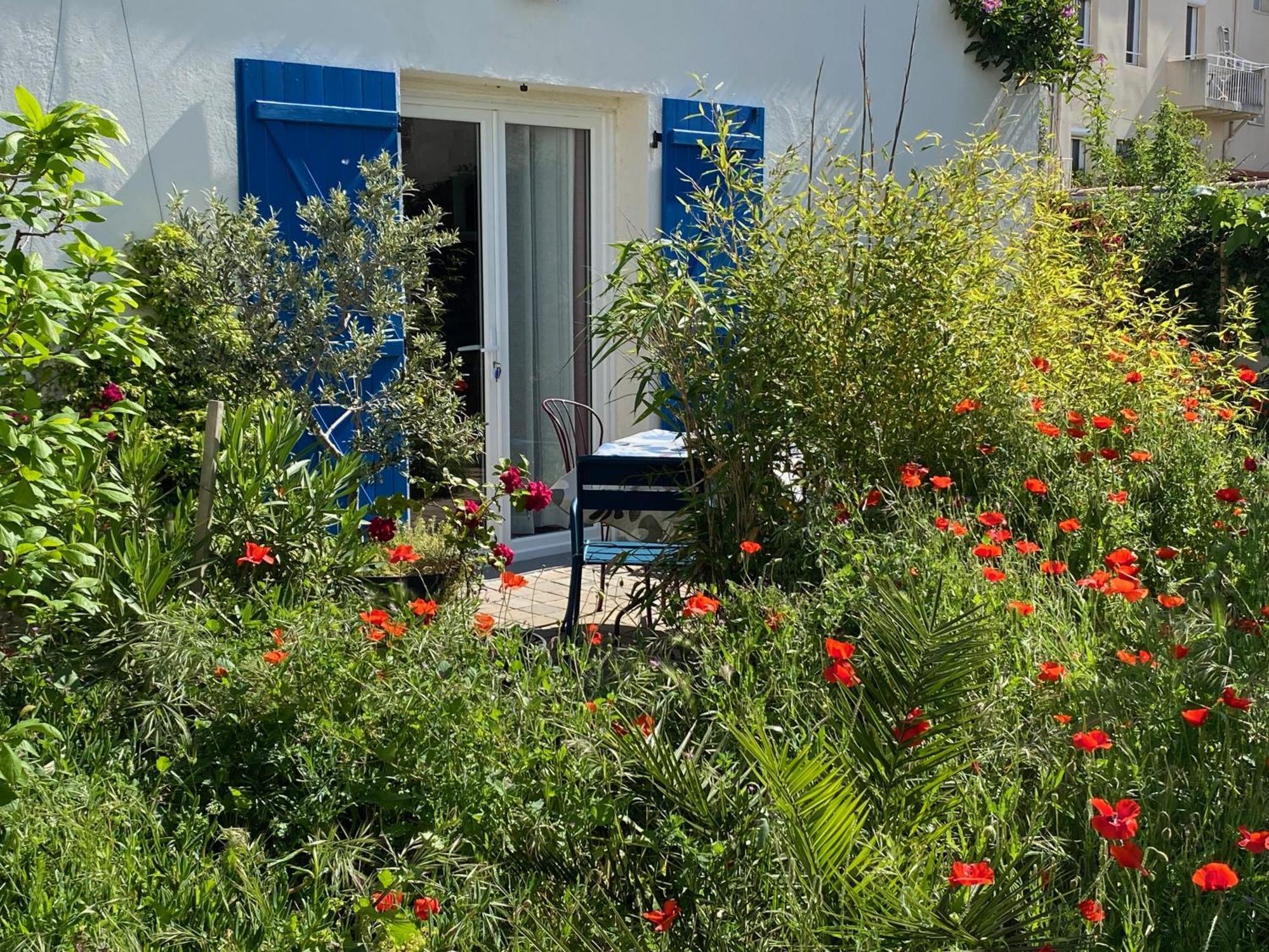 Maisonnette De Jardin Marsella Exterior foto