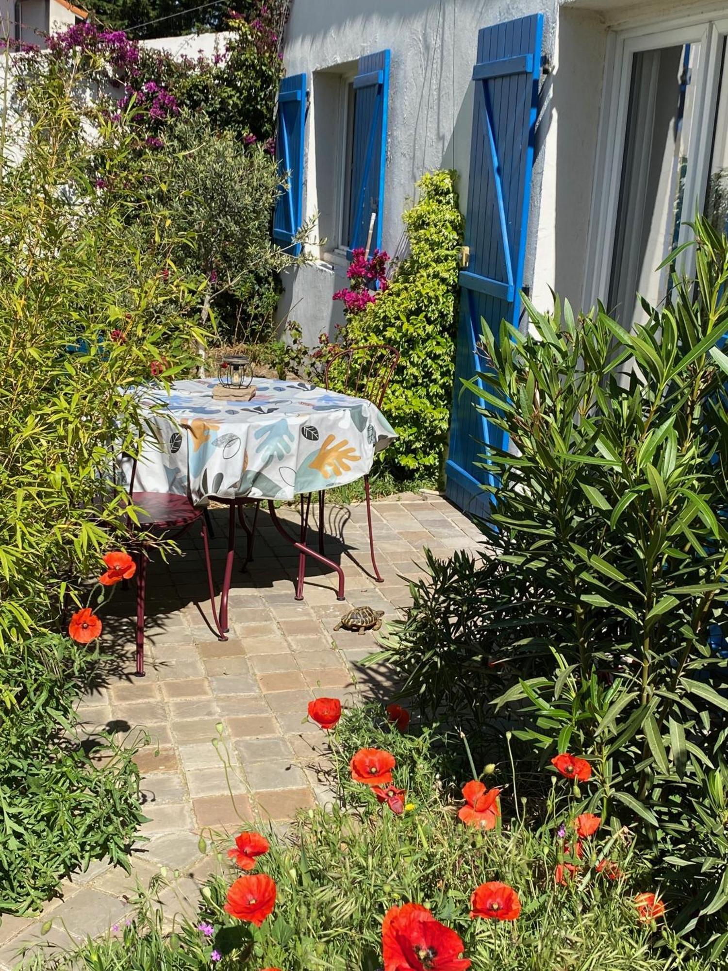 Maisonnette De Jardin Marsella Exterior foto
